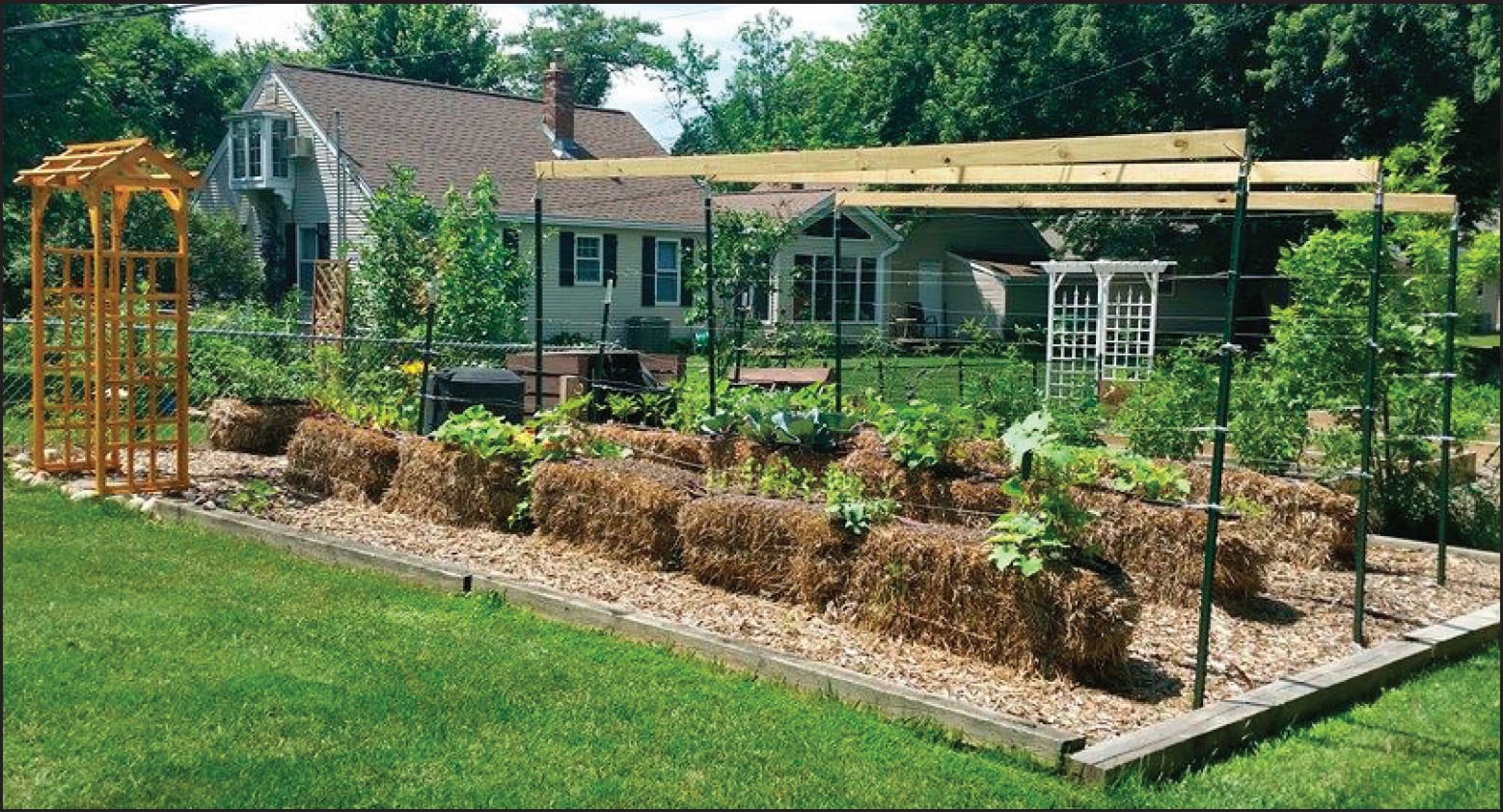 Solve Your Soil Issues With Straw Bale Gardening The Tennessee