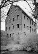 Lenoir-cotton-mill-front-habs4.jpgLOC