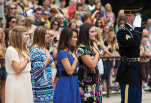 Representatives from Tennessee’s co-ops participate in a wreath-laying ceremony at the Tomb of the Unknowns. From left are Emily Brooks, Holston Electric Cooperative; Madison Smith, Forked Deer Electric Cooperative; Kristen Lingerfelt, Fort Loudoun Electric Cooperative, and Molly Maclin, Gibson Electric Membership Corporation.