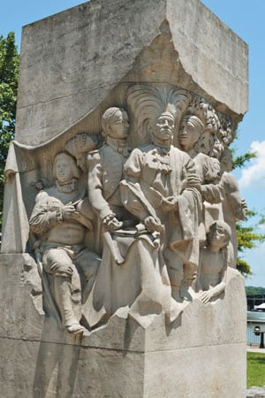 A statue on the banks of the Tennessee River in Knoxville commemorates the Treaty of the Holston. THFK photo