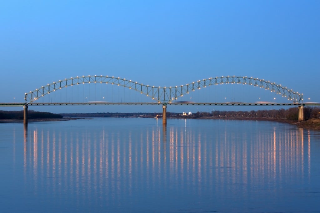 Memphis' Hernando-DeSoto Bridge