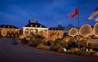 Win a Christmas at Gaylord Opryland Package
